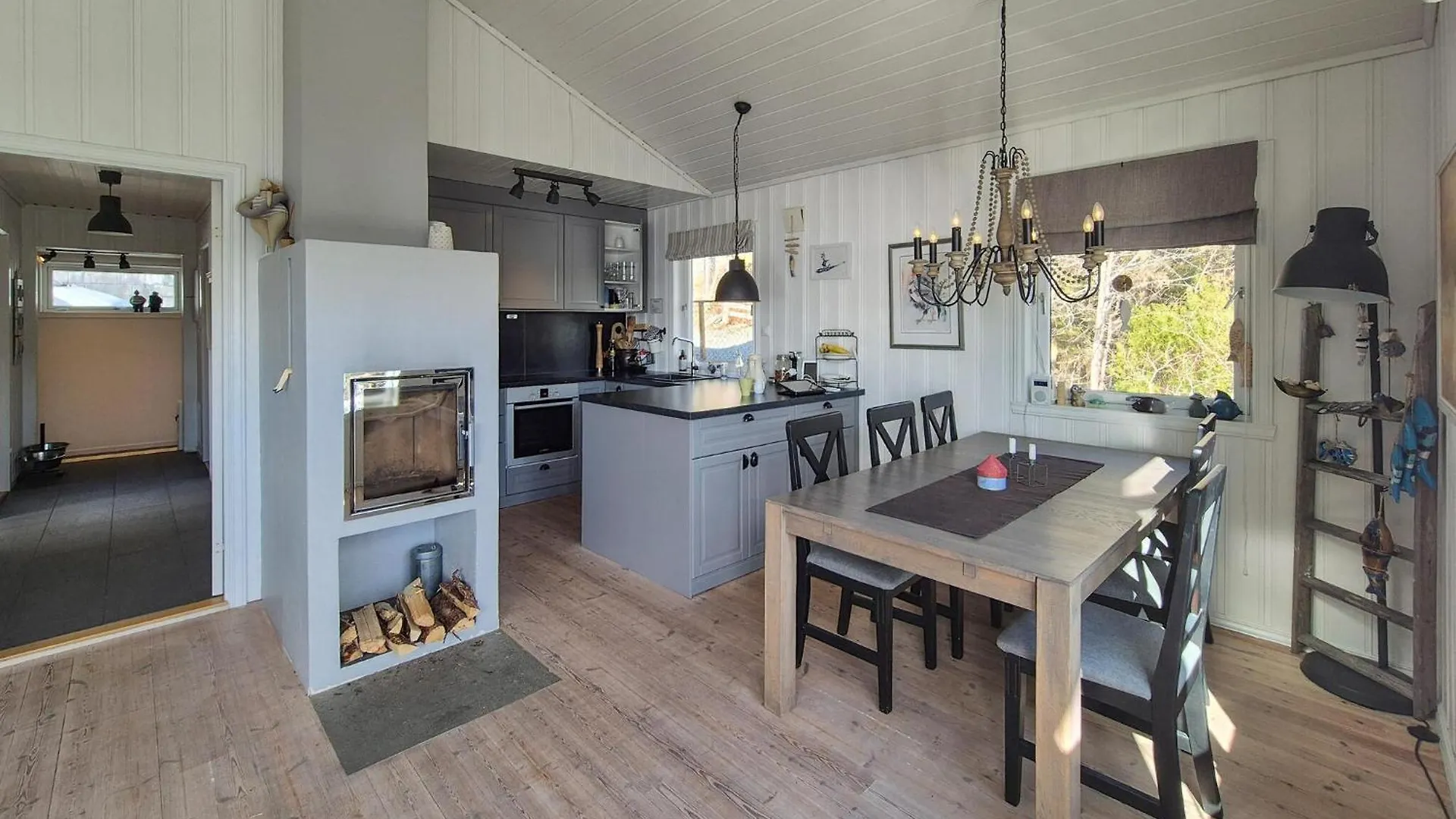Lovely Home In Mosterhamn With Sauna 0*,